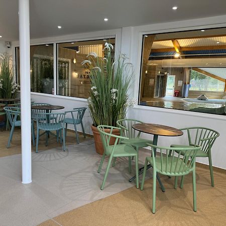 Вилла Waters Edge, Hoburne Cotswolds Саут-Керни Экстерьер фото